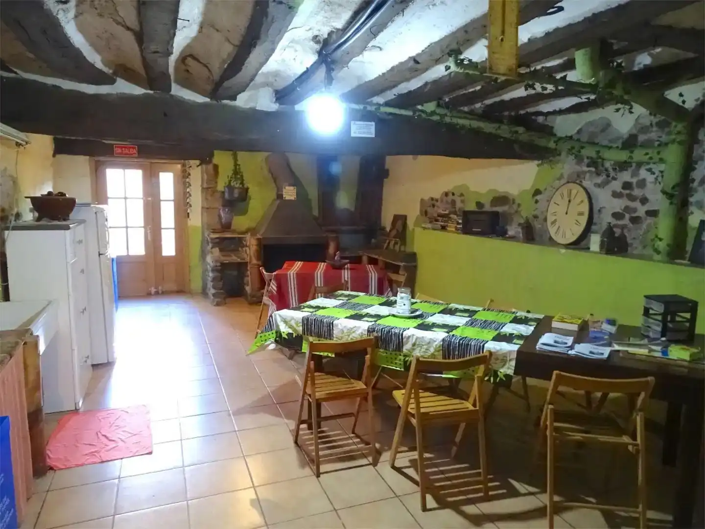 Casa adosada en venda en Grañón amb Jardí privat, Traster i Moblat
