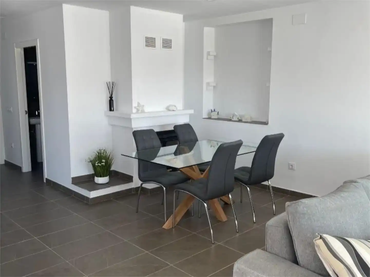 Comedor de Casa o chalet de alquiler en Empuriabrava con Aire acondicionado, Jardín privado y Piscina