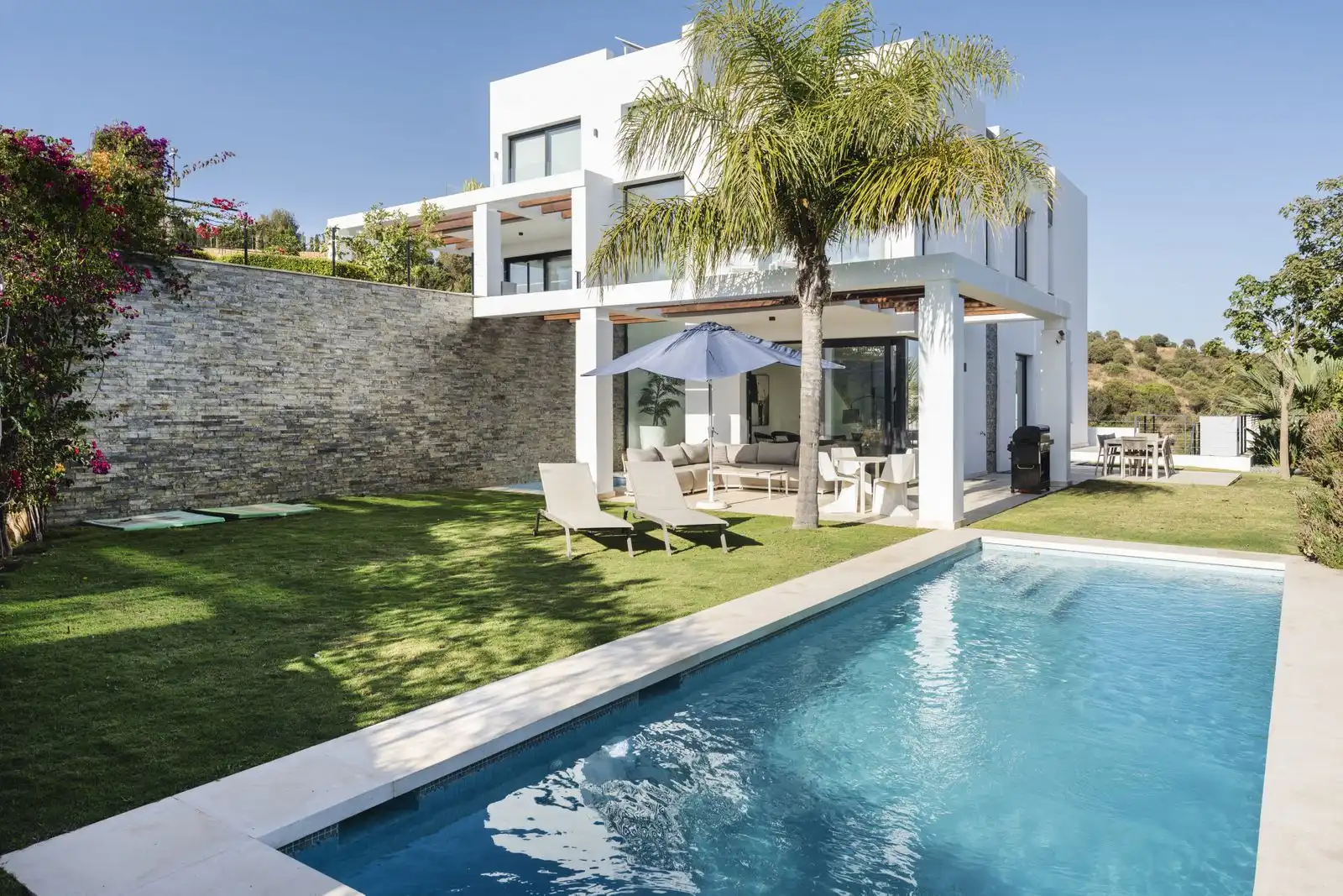Habitatge amb piscina en venda a Elviria - Cabopino, imagen 2