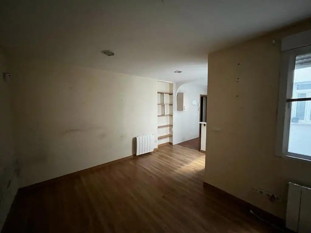Piso en venta en Madrid con Calefacción y Alarma