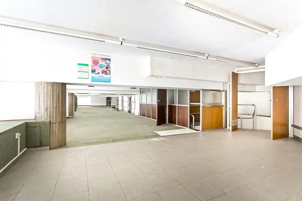 Gewerbefläche zum Verkauf in Av, Francesc Macià, imagen 16