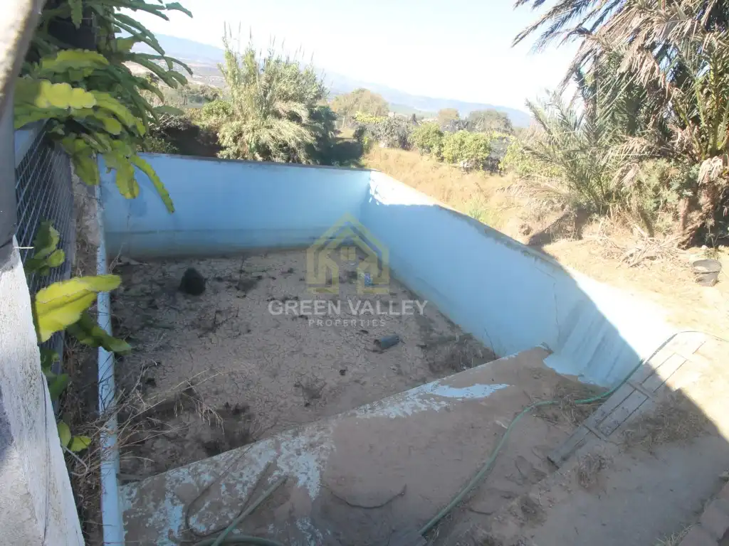 Piscina de Finca rústica en venta en La Alcaidesa