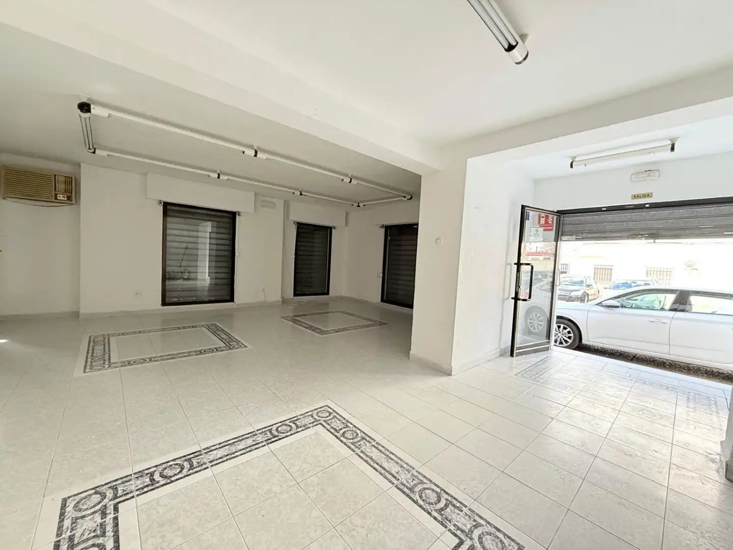 Local comercial de lloguer a Santiago - Coronación, imagen 9
