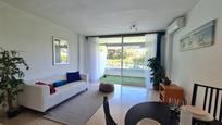 Sala d'estar de Apartament en venda en Calvià amb Moblat i Piscina comunitària