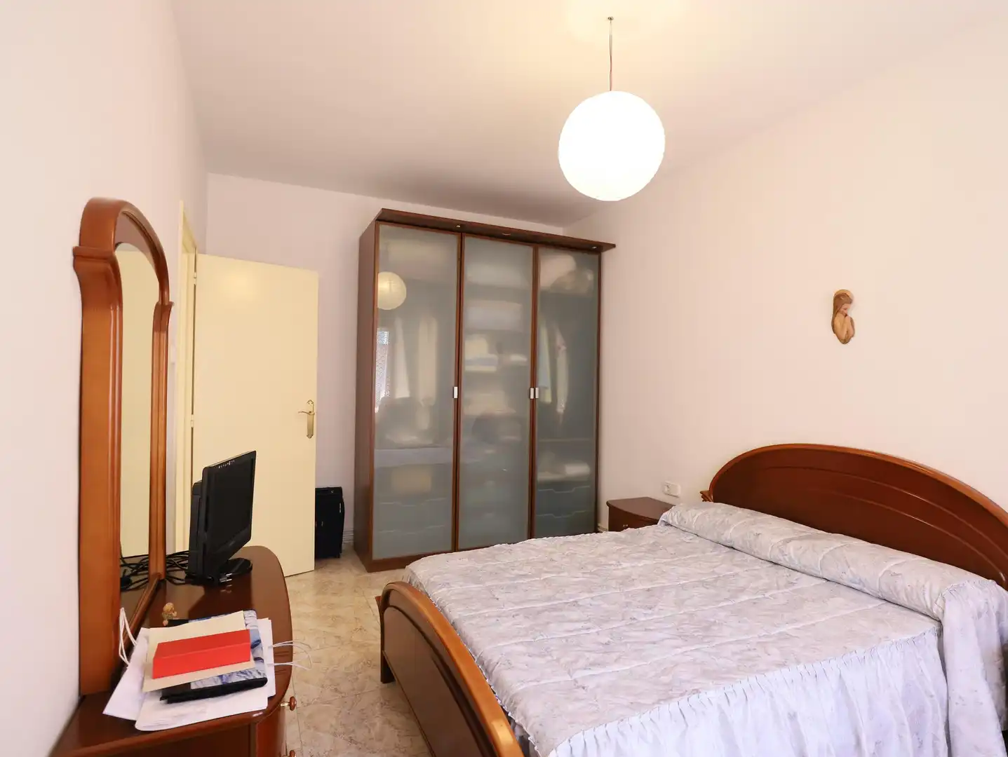 Bedroom of Flat for sale in Esplugues de Llobregat  with Air Conditioner, Heating and Terrace