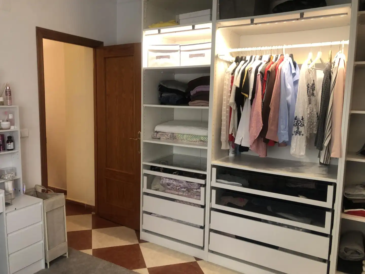 Bedroom of Detached homes for sale in Cuevas Bajas  with Heating and Storage room