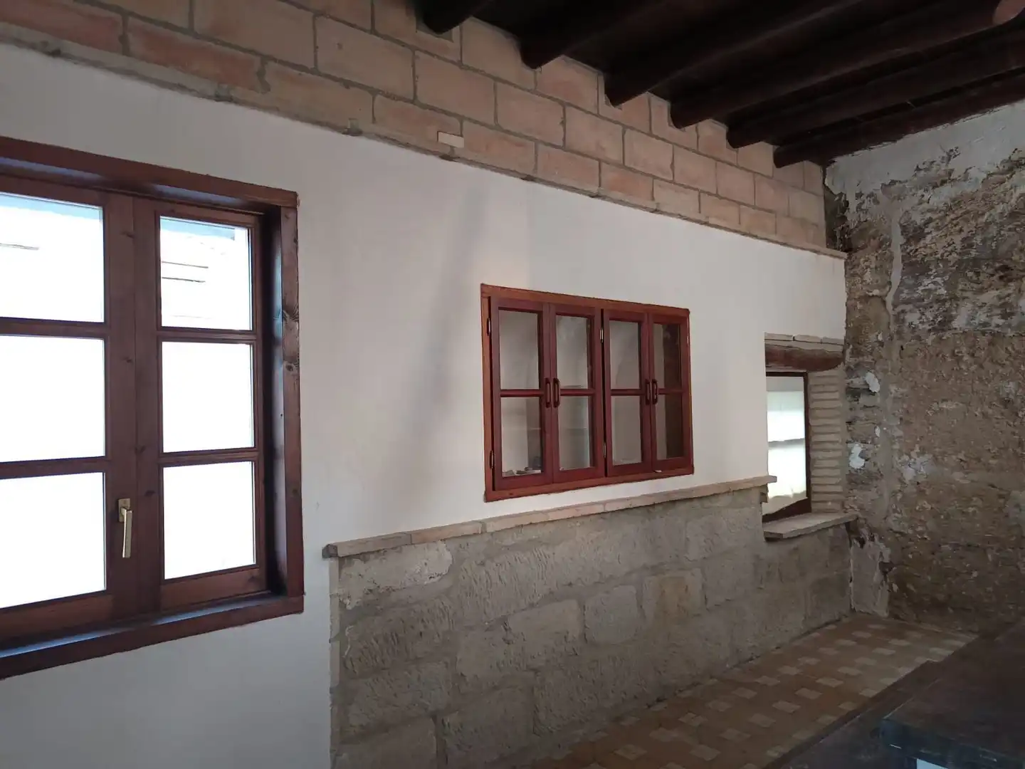 Country homes for sale in Siétamo
