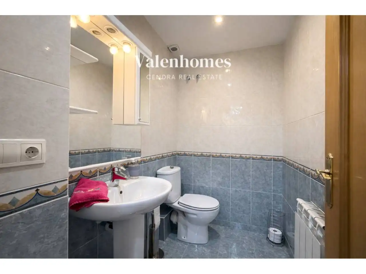 Baño de Casa o chalet en venta en Vilanova del Vallès con Aire acondicionado, Calefacción y Jardín privado