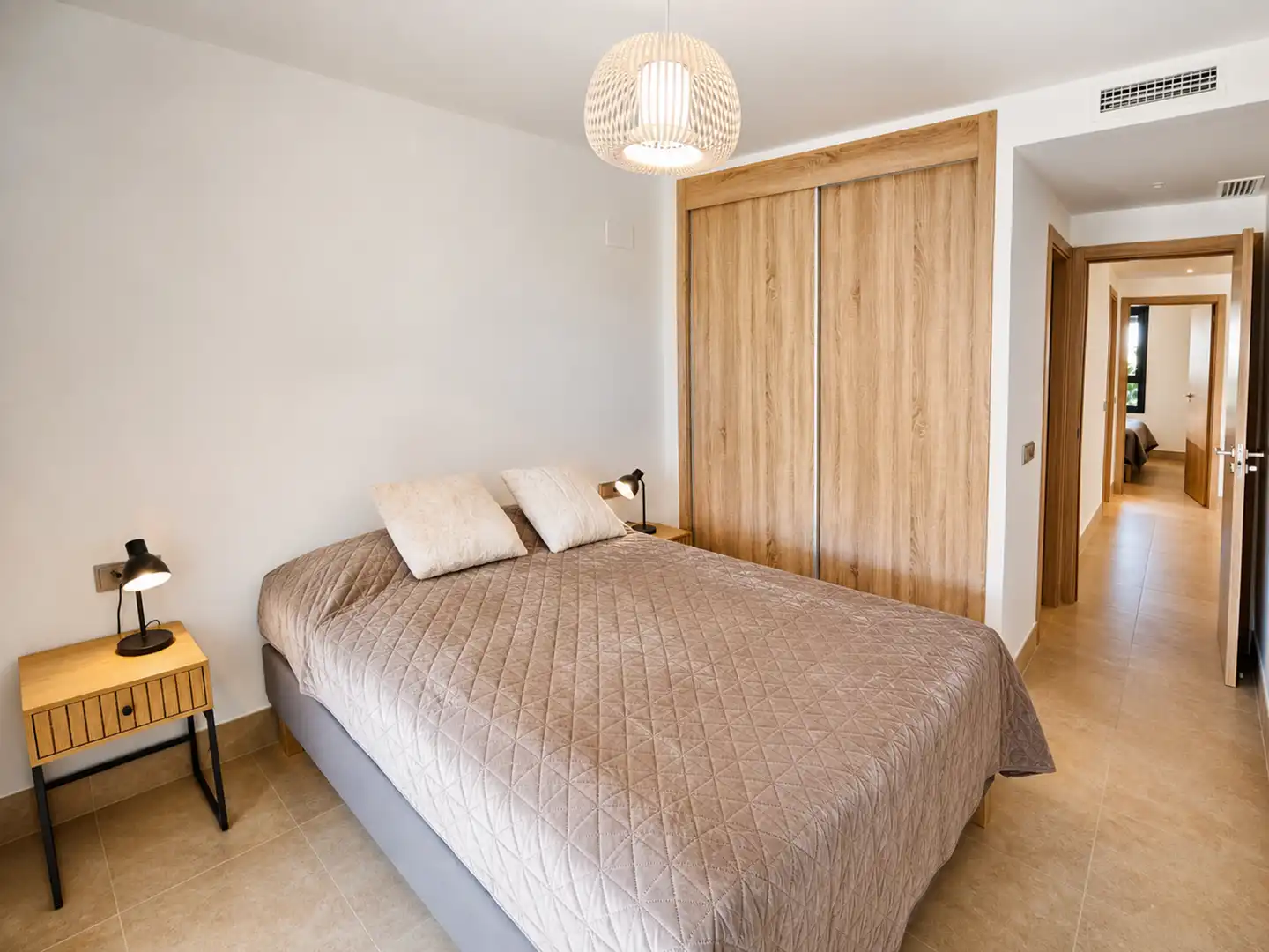 Habitación de Planta baja en venta en Casares con Aire acondicionado, Jardín privado y Terraza