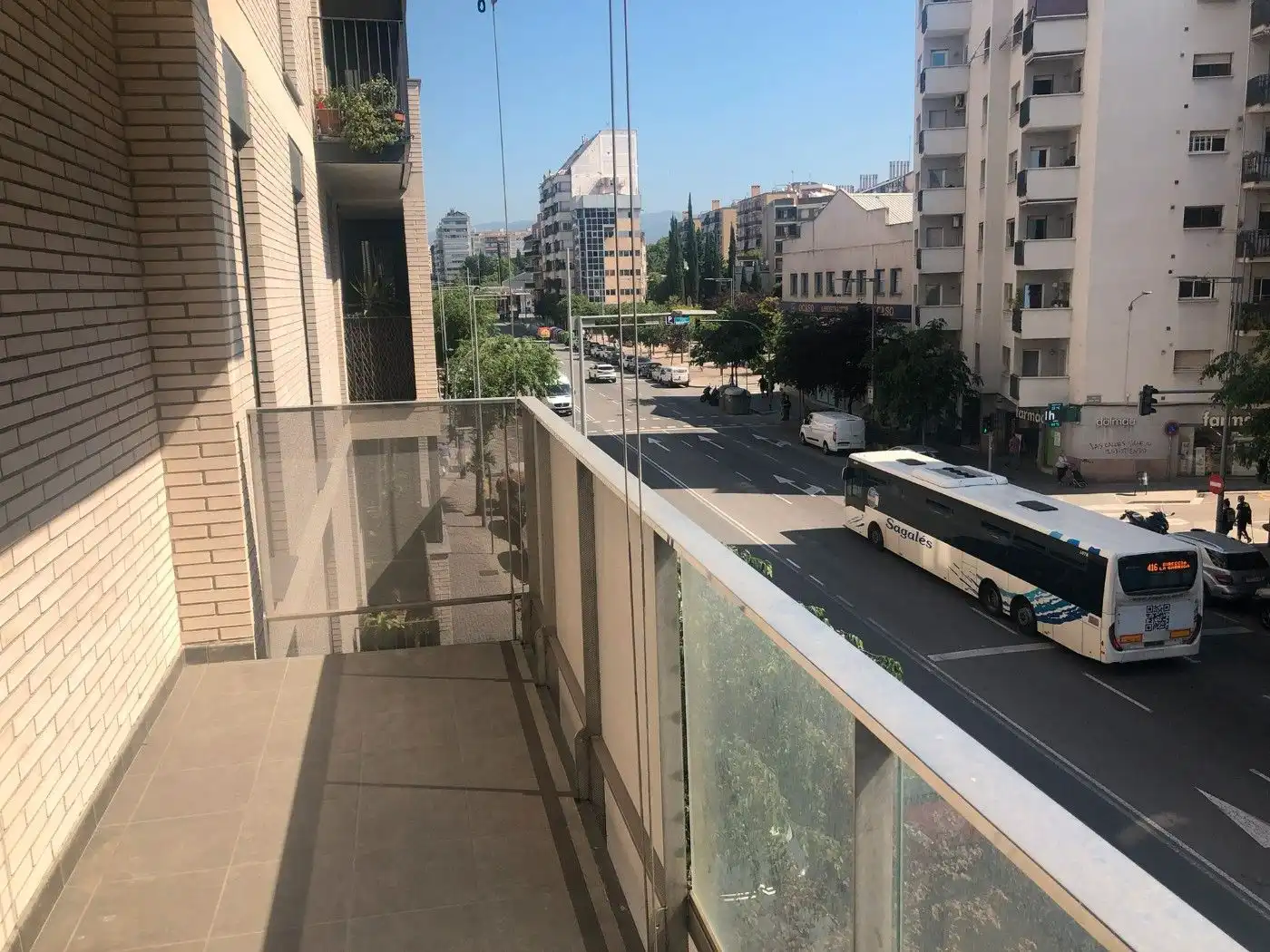 Pis de lloguer a Carrer Martí Grivé, Centre