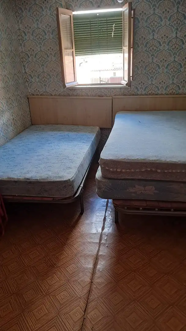 Dormitori de Casa o xalet en venda en Villada