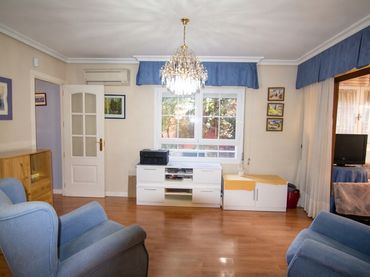 Wohnung mit Aufzug zum Verkauf in Calle de Calanda