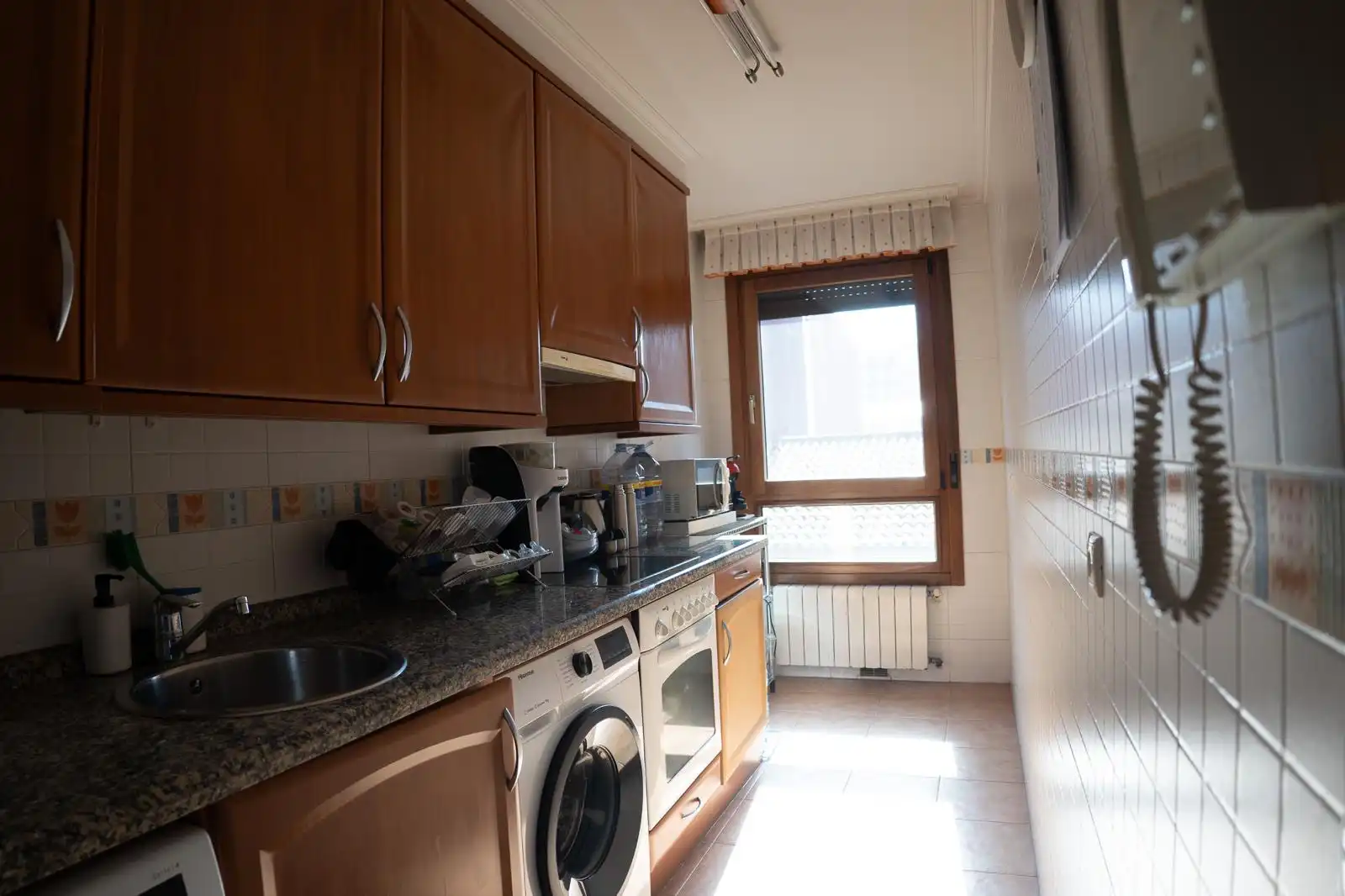 Cuina de Apartament en venda en Gijón  amb Calefacció, Parquet i Traster