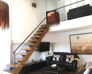 Sala d'estar de Àtic de lloguer en Salamanca Capital amb Aire condicionat, Calefacció i Parquet