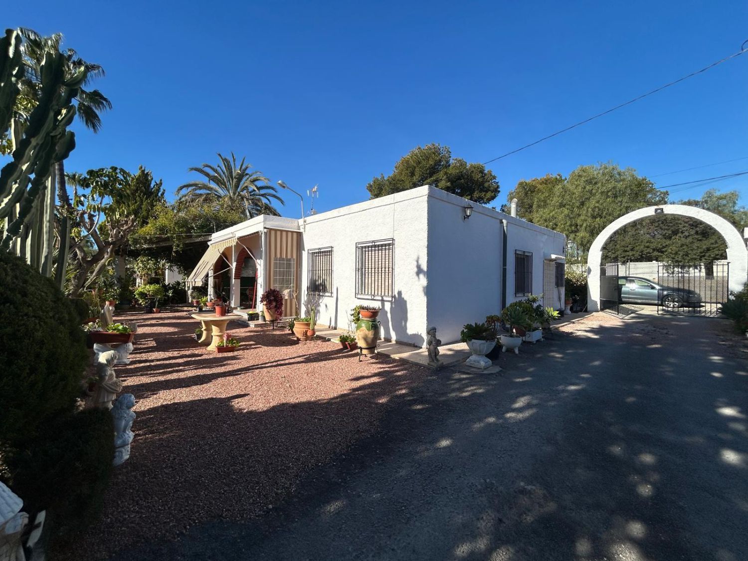 Exterior view of Country house for sale in Crevillent  with Air Conditioner, Heating and Private garden