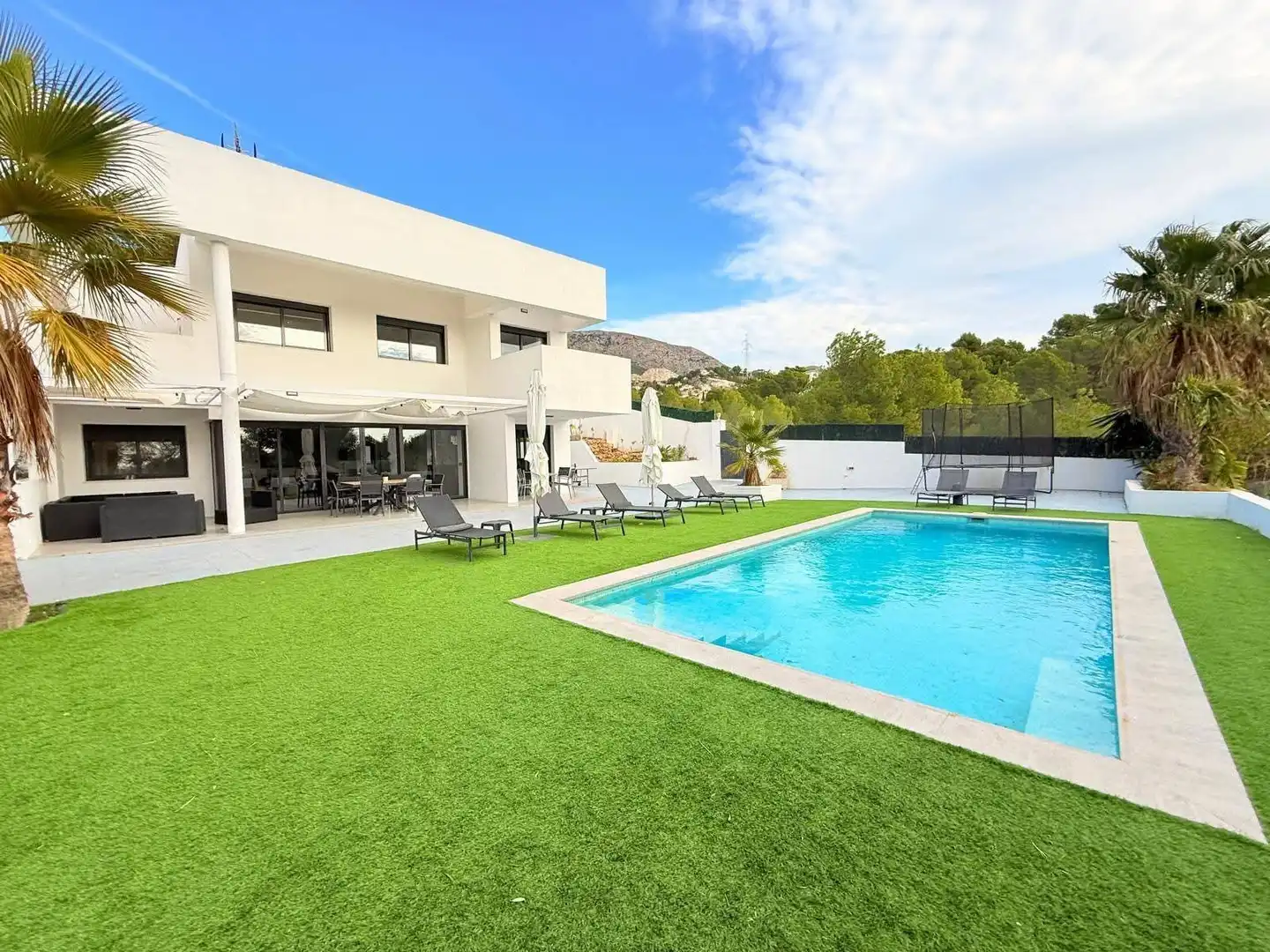 Piscina de Casa o chalet en venta en Altea con Aire acondicionado, Calefacción y Jardín privado