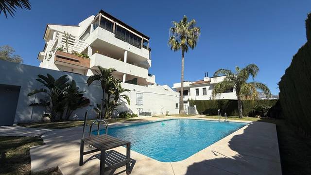 Piso en Venta en Calle Candilera de La Torre en Mijas Golf