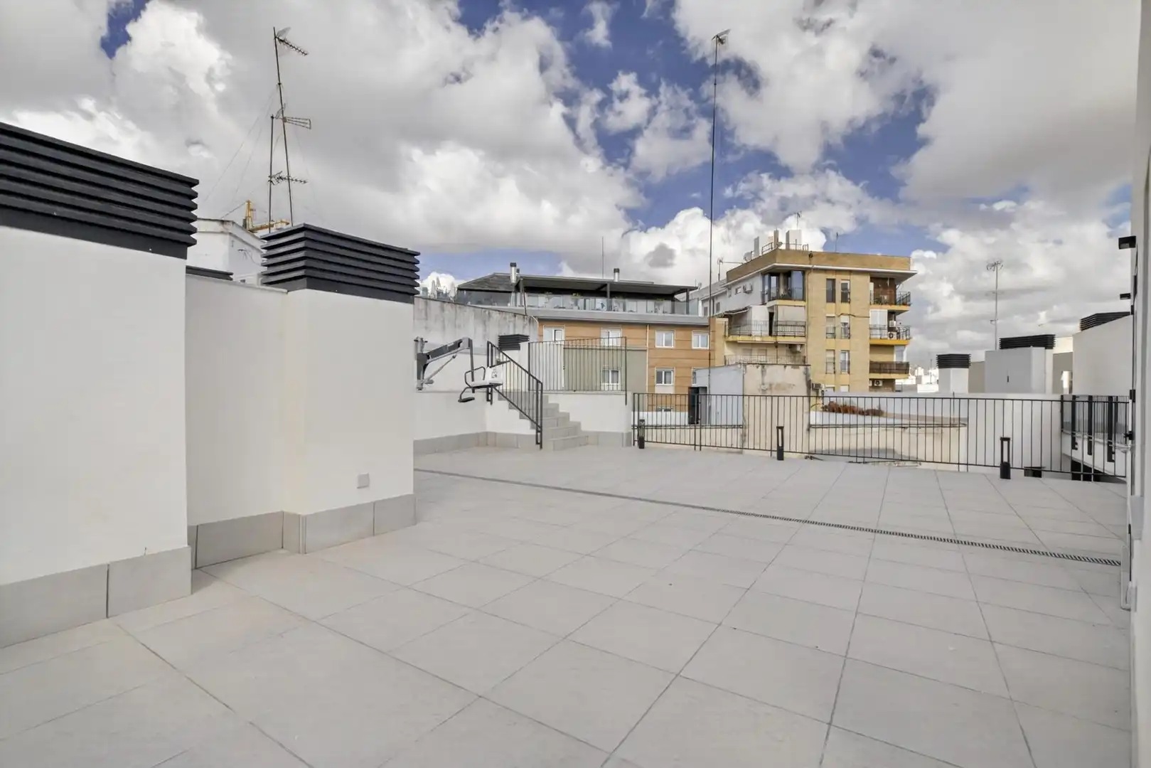 Vivienda con piscina en venta en Calle Alfarería, imagen 23