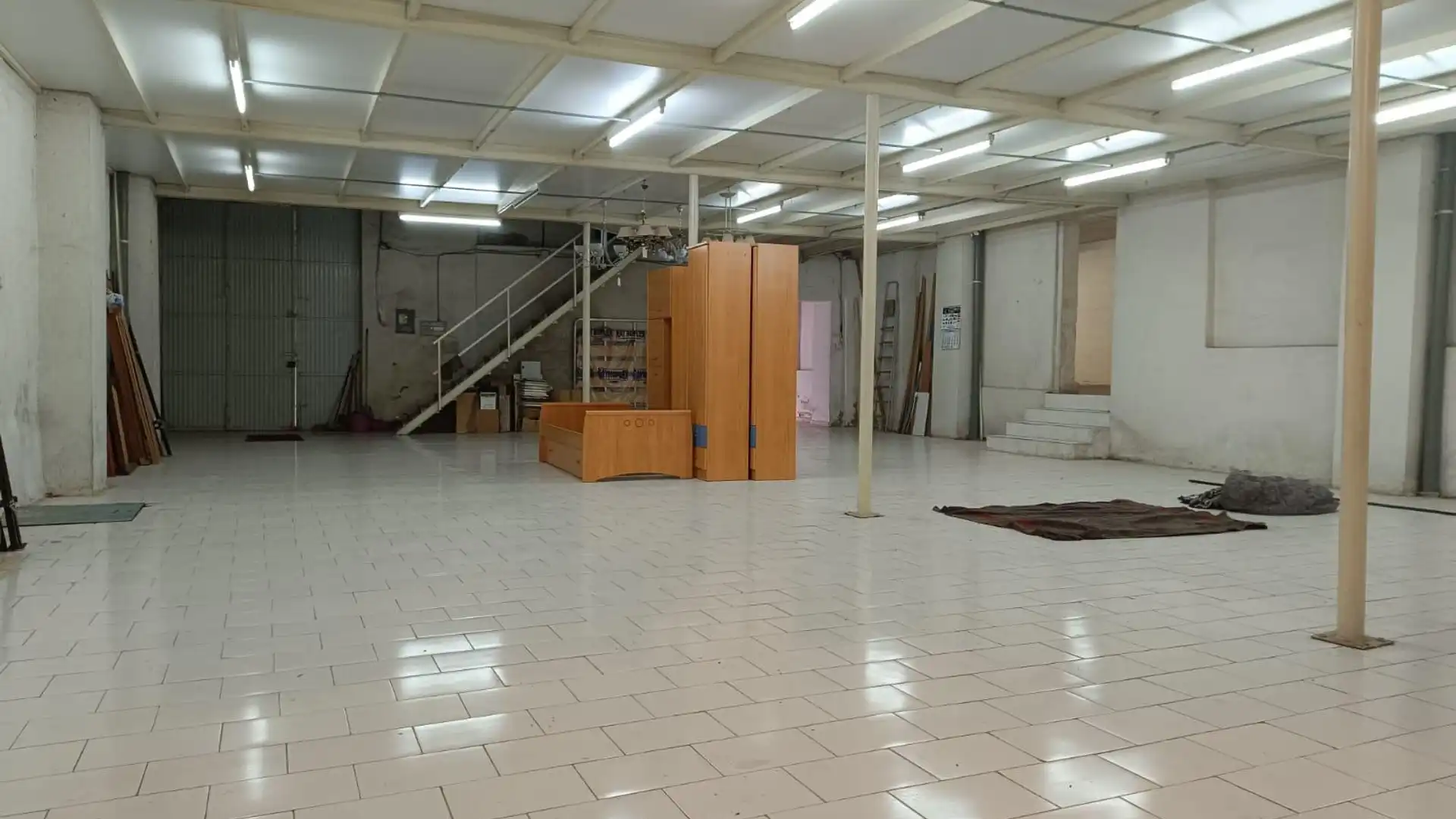 Industrial buildings for sale in Zamora Capital 