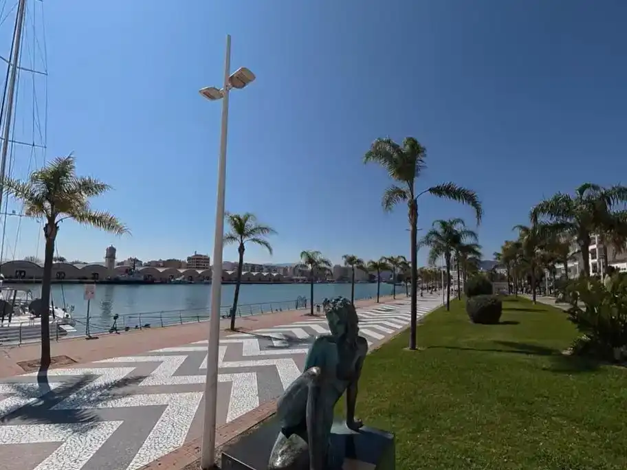 Außenansicht von Wohnung zum Verkauf in Gandia mit Klimaanlage, Terrasse und Schwimmbad
