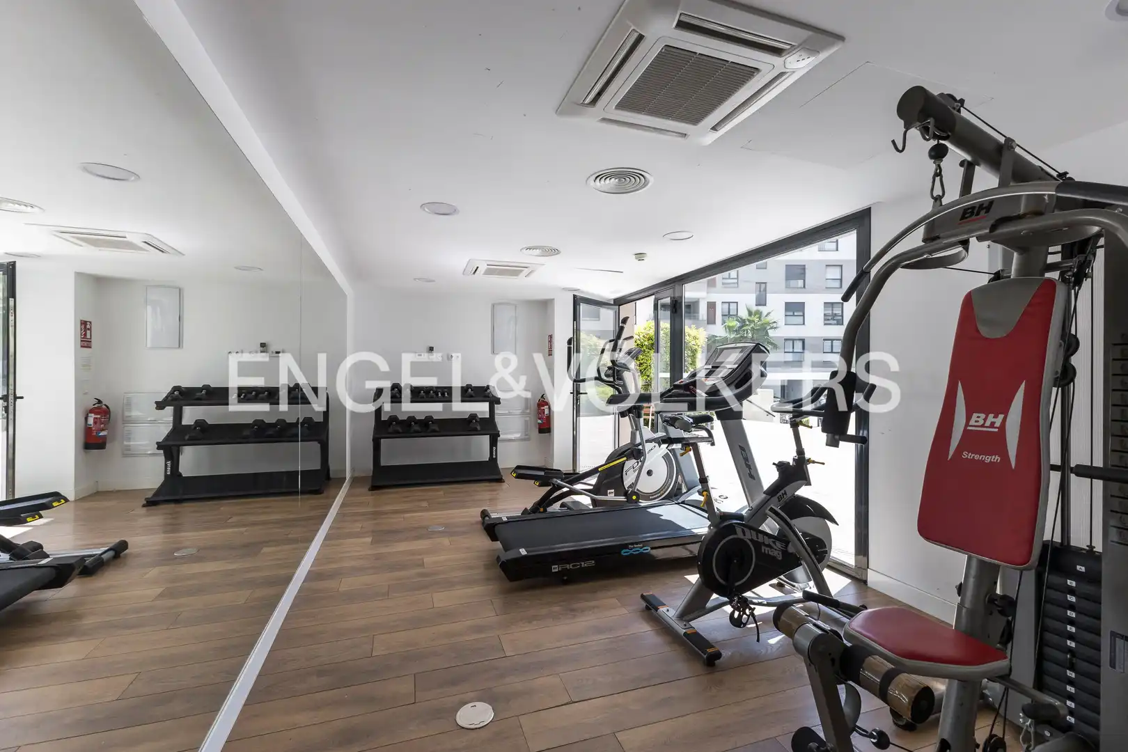 Piso en venta en Madrid con Aire acondicionado, Calefacción y Terraza