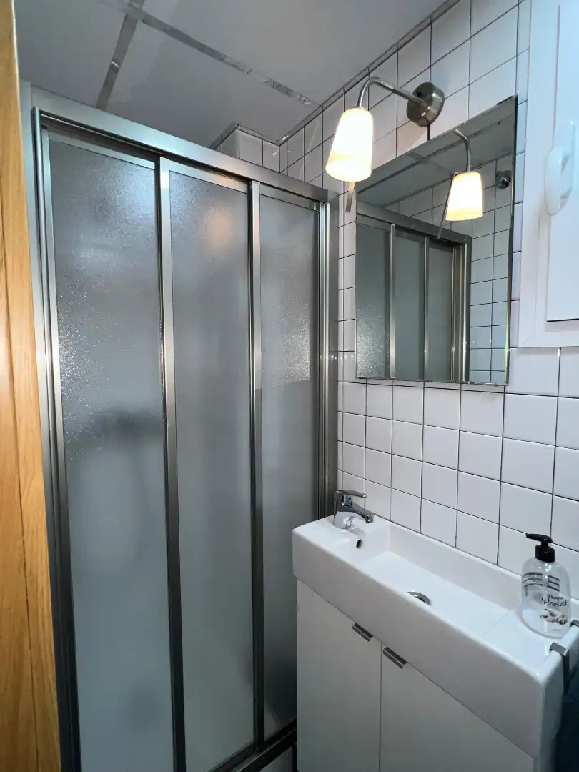 Bany de Casa o xalet en venda en Espartinas amb Aire condicionat, Calefacció i Jardí privat