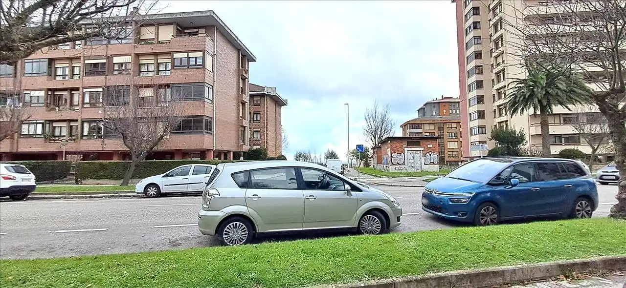 Apartament en venda a Alisal - San Román