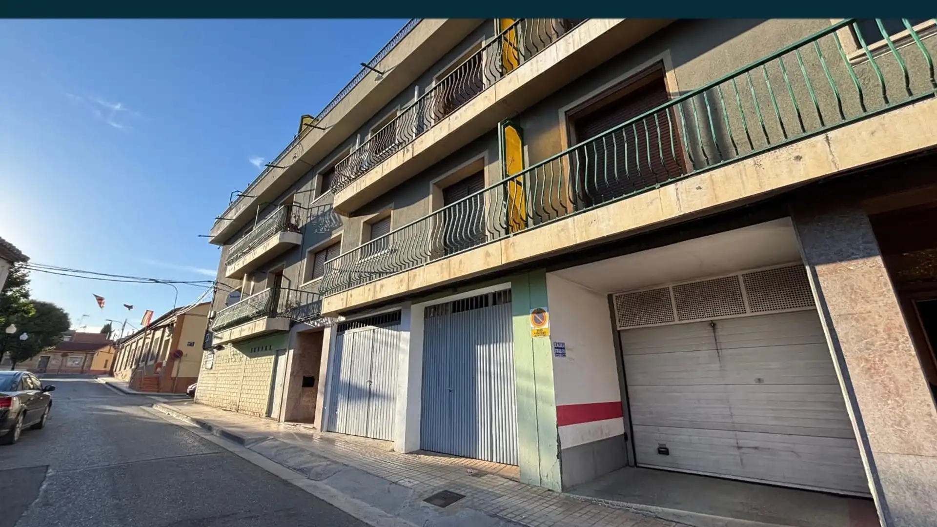 Vista exterior de Garaje de alquiler en Zuera