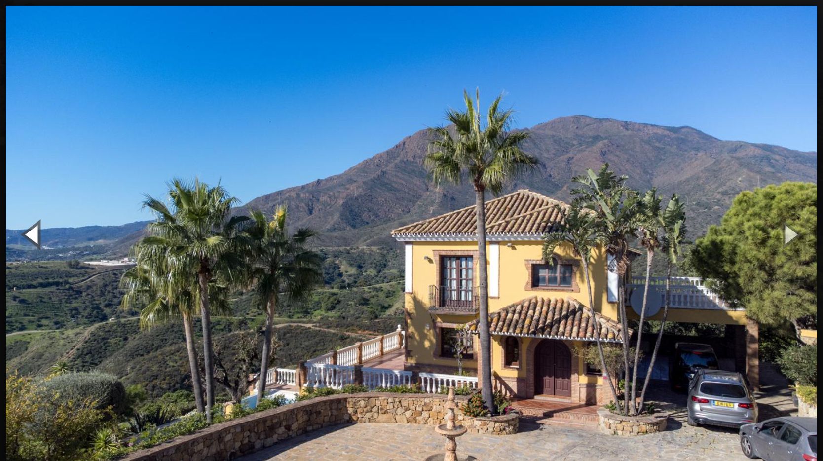 Exterior view of Land for sale in Estepona