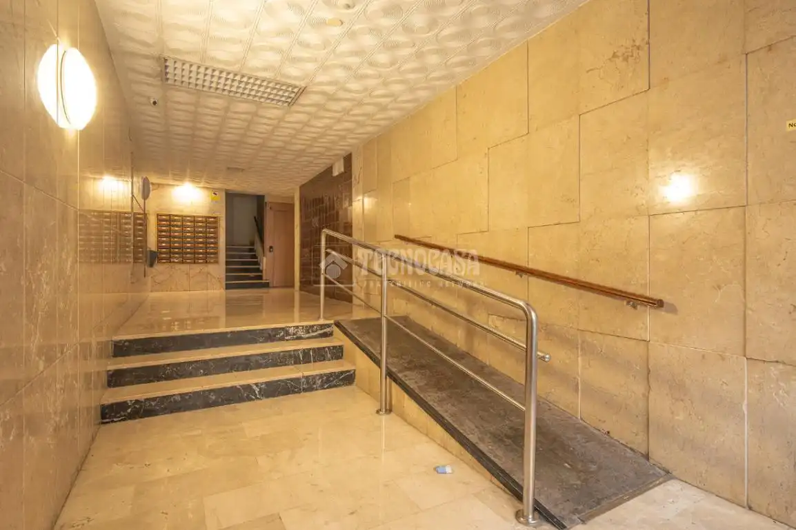 Flat with terrace for sale in C. Séneca, imagen 39