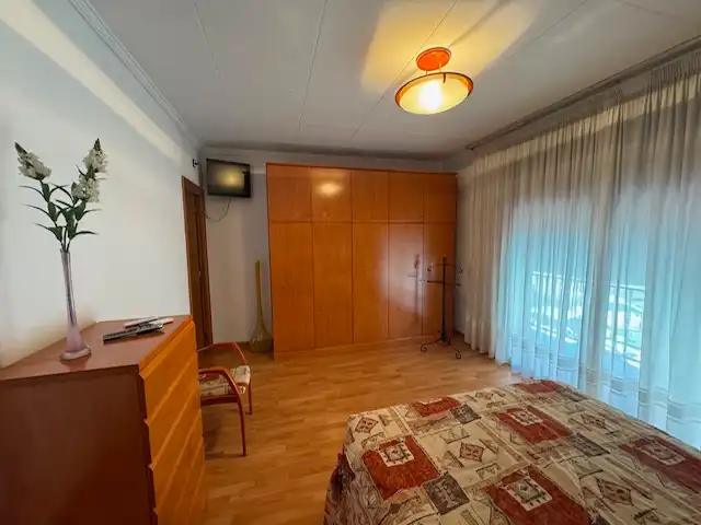 Casa adosada en venta en Carrer Jacint Verdaguer, Casc Antic
