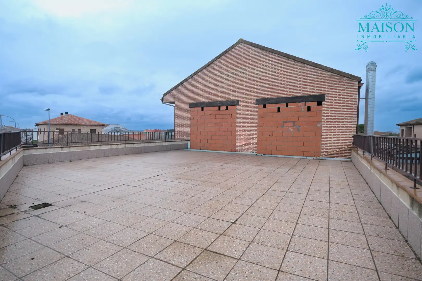 Terrace of Commercial properties for sale in El Casar  with Terrace