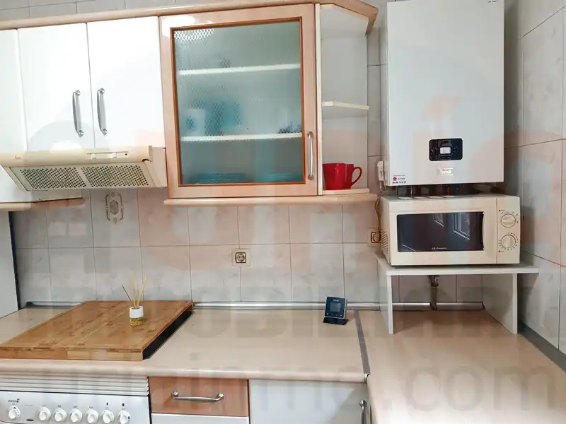 Cocina de Piso en venta en Oviedo  con Calefacción, Amueblado y Horno