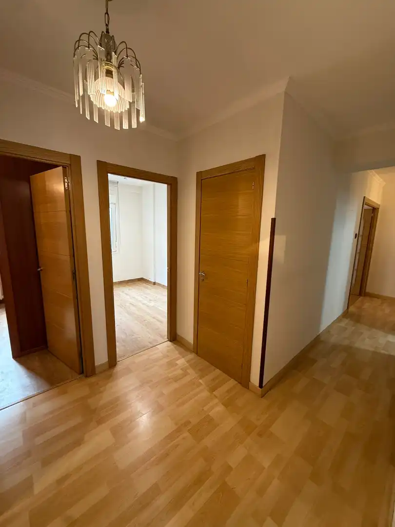 Piso en venta en Oviedo  con Calefacción