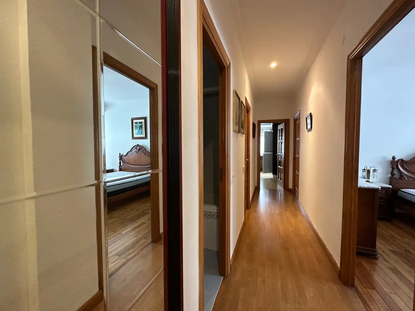 Piso de alquiler en Santiago de Compostela  con Calefacción, Parquet y Amueblado