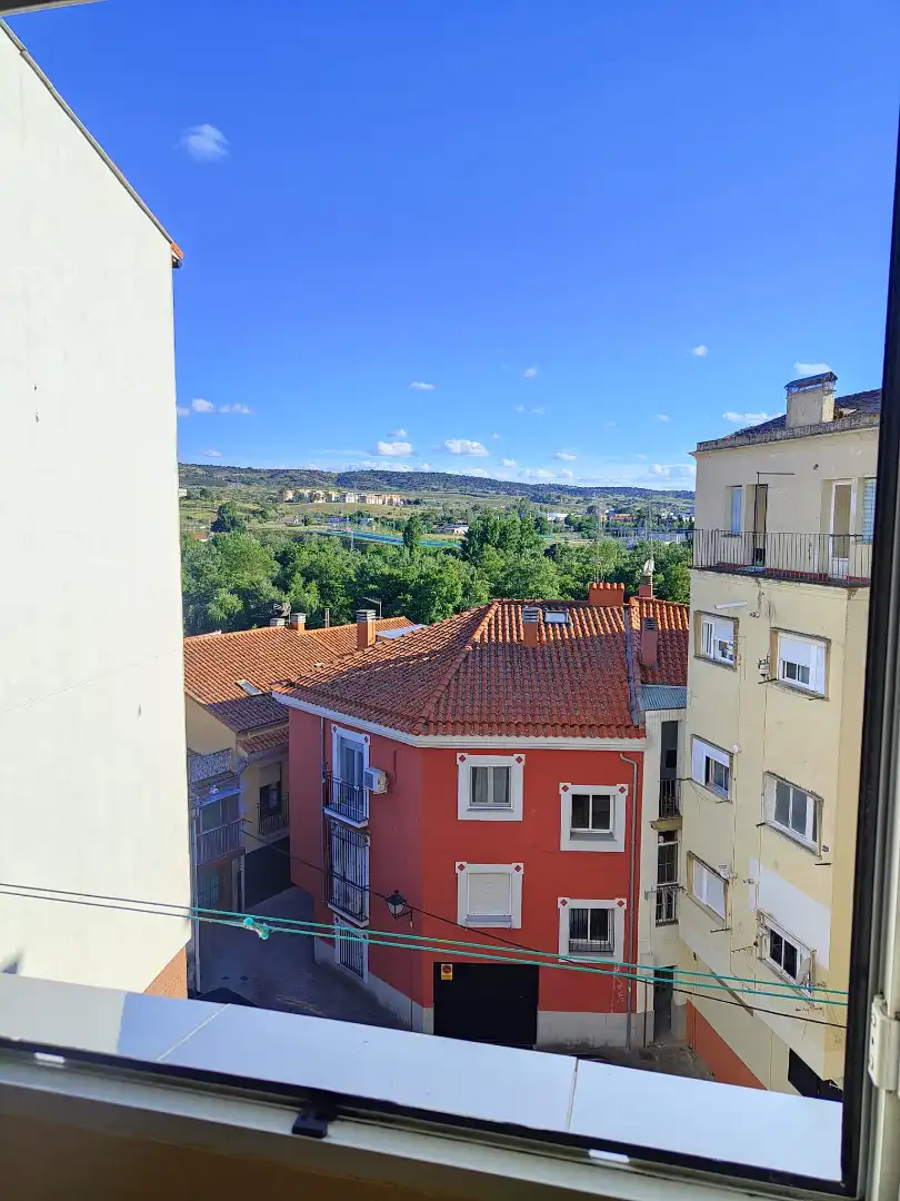 Exterior view of Flat for rent in Plasencia  with Air Conditioner, Heating and Terrace