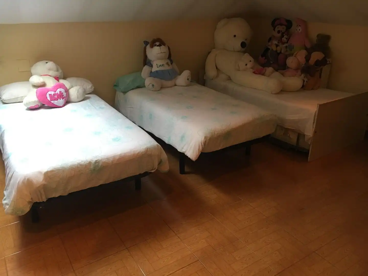 Bedroom of Houses for sale in Alcázar de San Juan  with Air Conditioner, Heating and Private garden