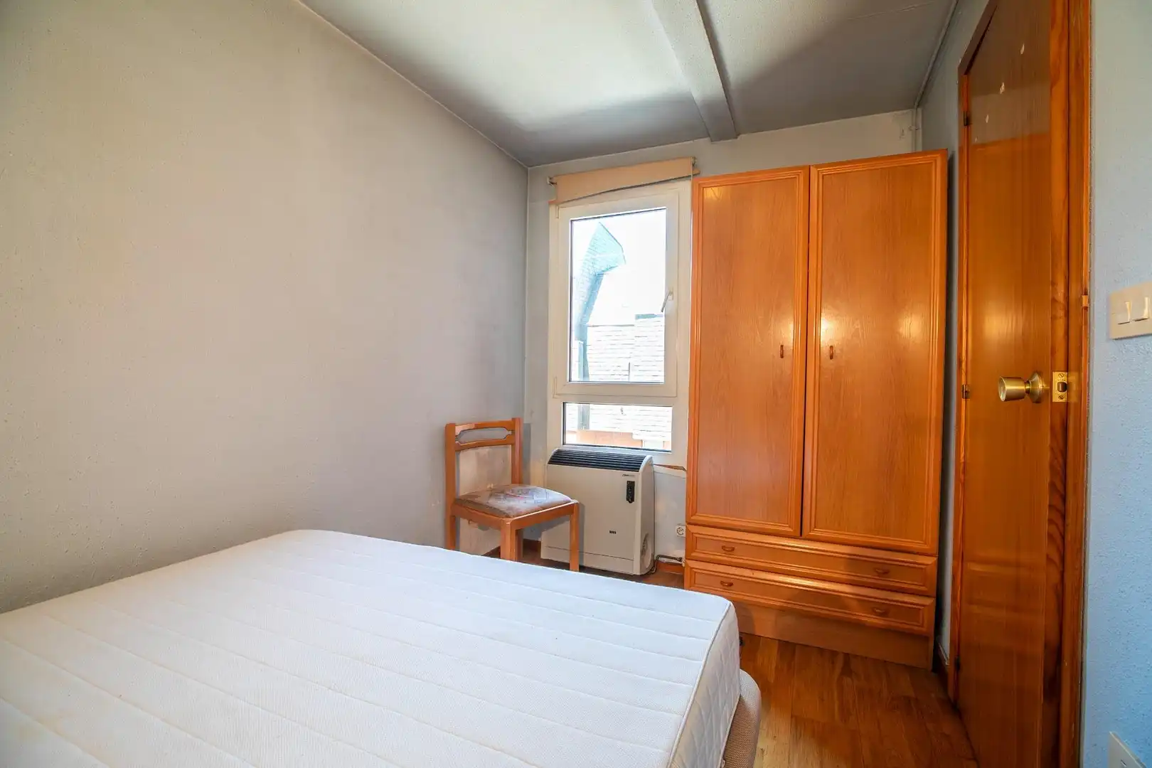 Habitación de Piso en venta en Benasque con Calefacción