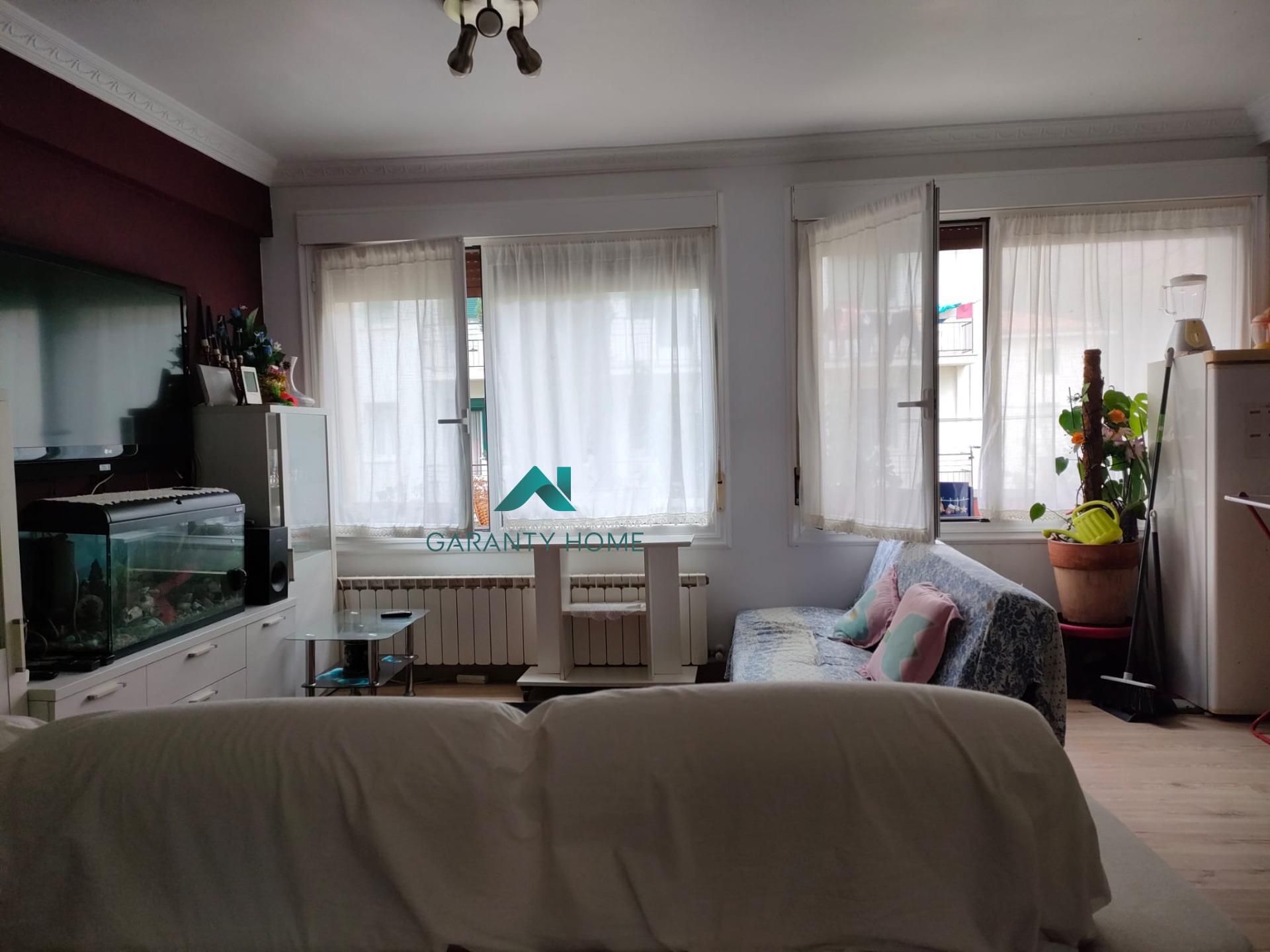 Living room of Flat for sale in Legazpi  with Heating