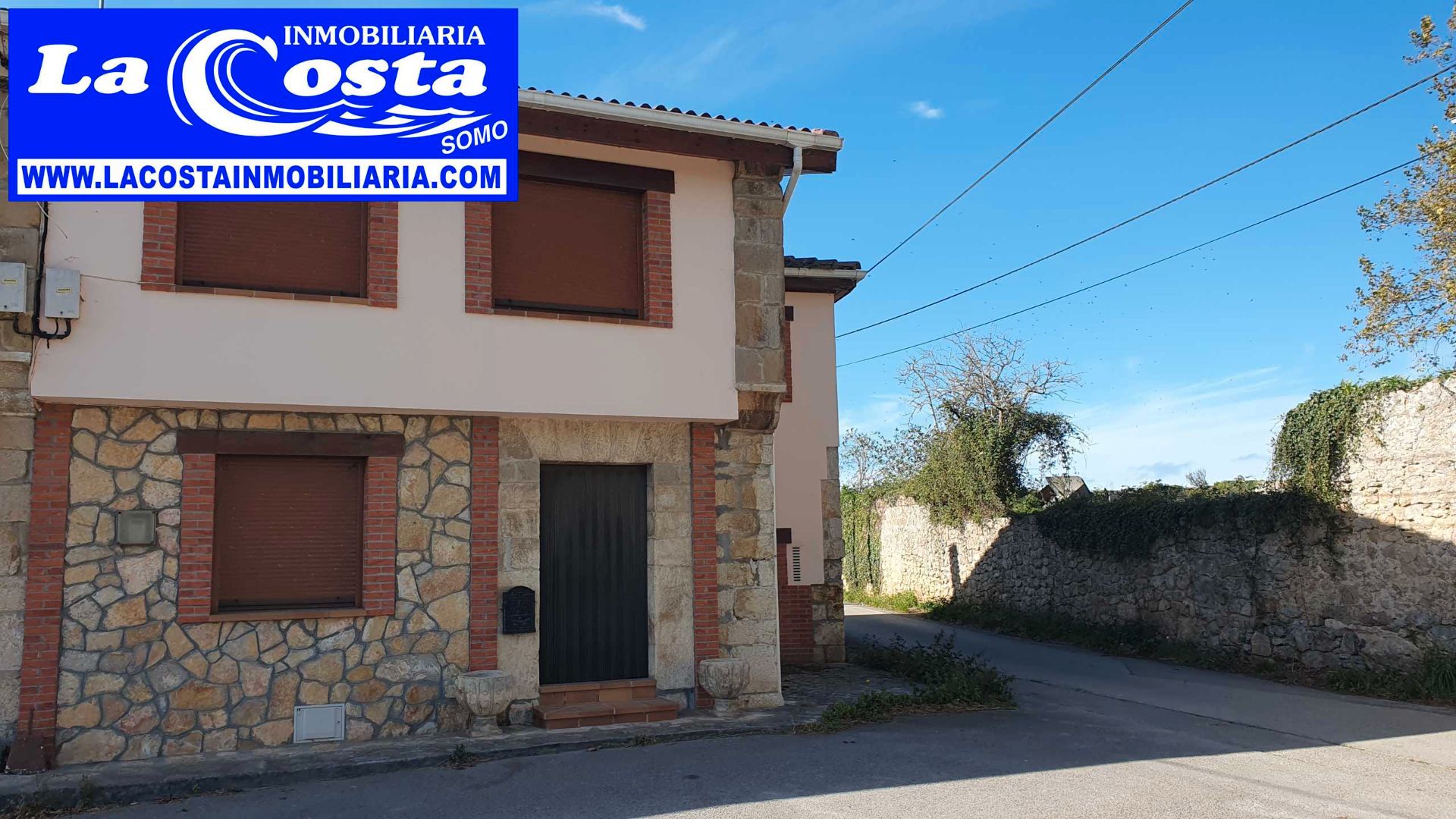 Vista exterior de Casa adosada en venta en Marina de Cudeyo con Jardín privado y Lavadora