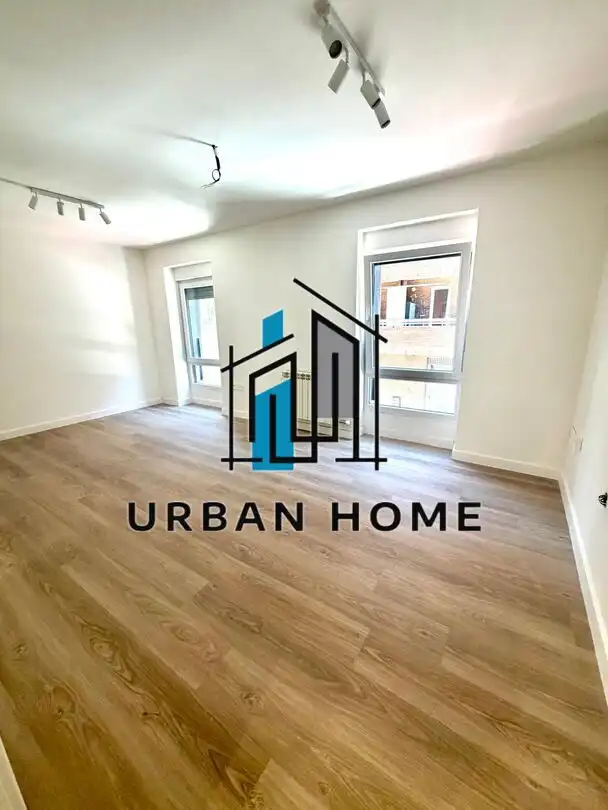 Exterior view of Flat for sale in León Capital   with Heating, Parquet flooring and Storage room