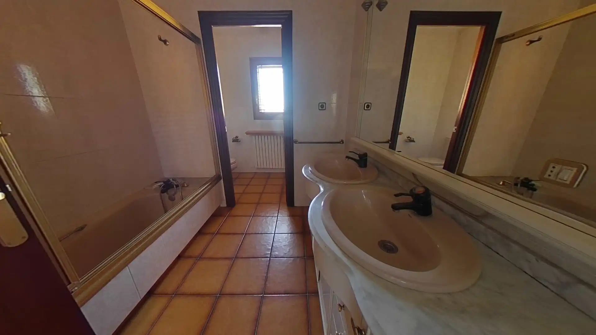 Baño de Casa o chalet en venta en Rosselló con Jardín privado, Terraza y Trastero