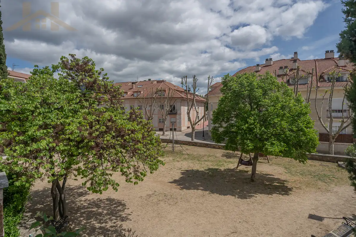 Garden of Duplexes for sale in Alpedrete  with Heating, Terrace and Community pool