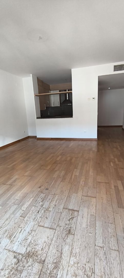 Sala d'estar de Pis en venda en Mollet del Vallès amb Calefacció, Parquet i Forn