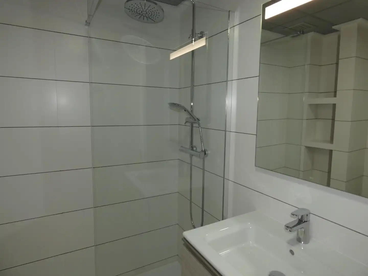 Bany de Pis en venda en Murcia amb Aire condicionat i Balcó