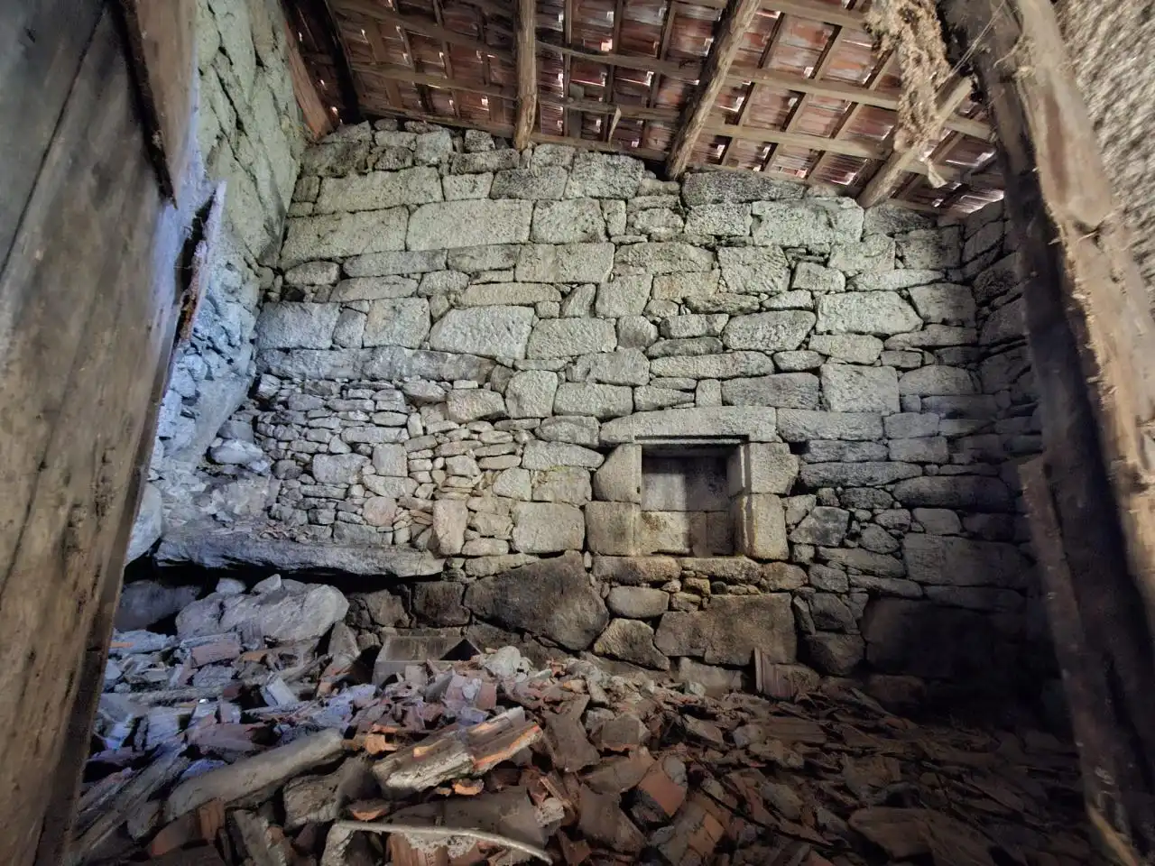 Casa o xalet en venda en Esgos amb Jardí privat