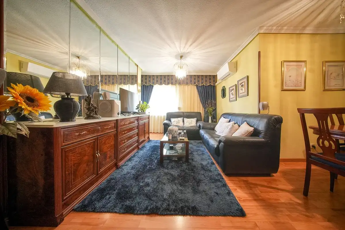 Wohnung mit Terrasse zum Verkauf in Calle Pintor Velazquez, imagen 3