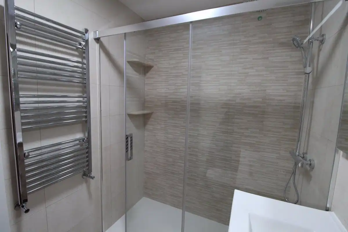 Flat with lift to rent in JERONIMO GONZALEZ, imagen 17