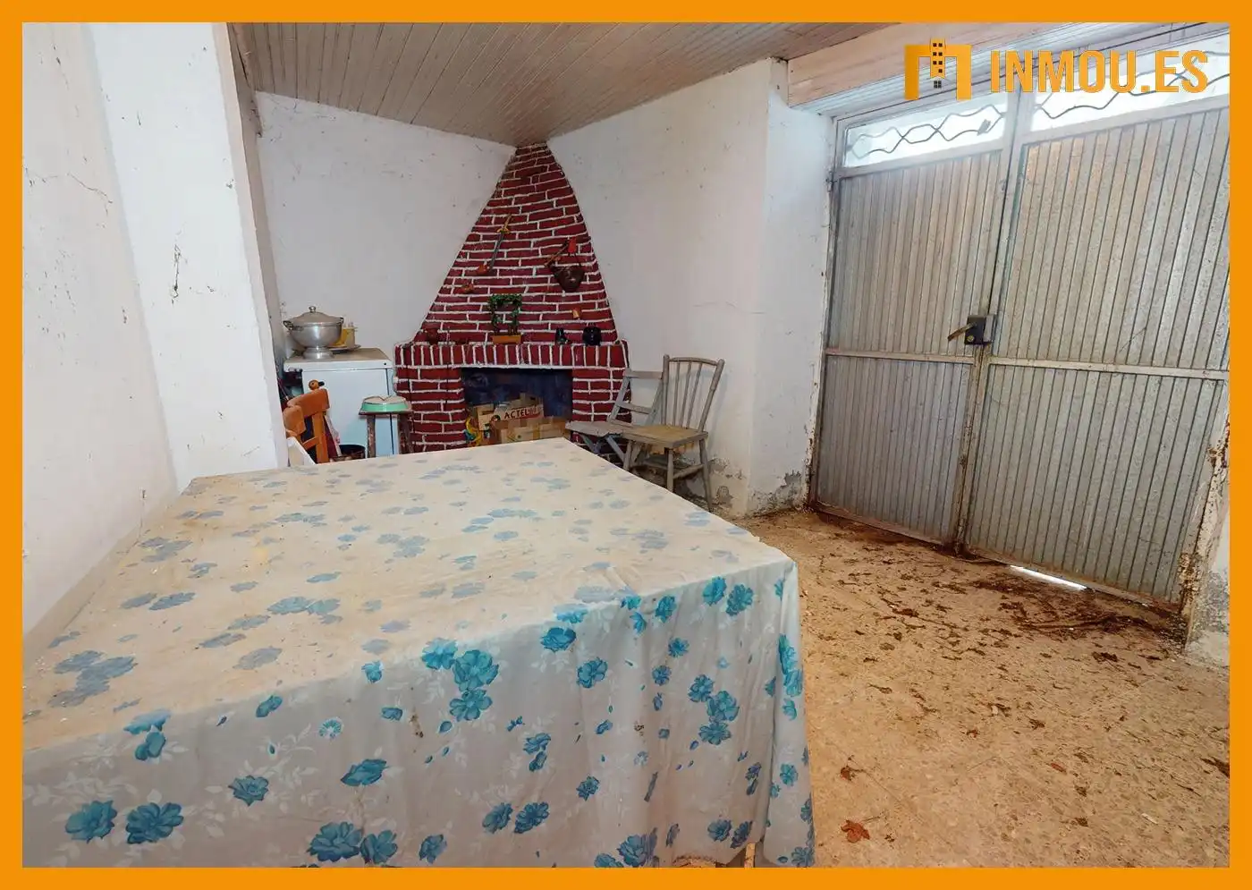 Küche von Einfamilien-Reihenhaus zum Verkauf in Celanova mit Privatgarten