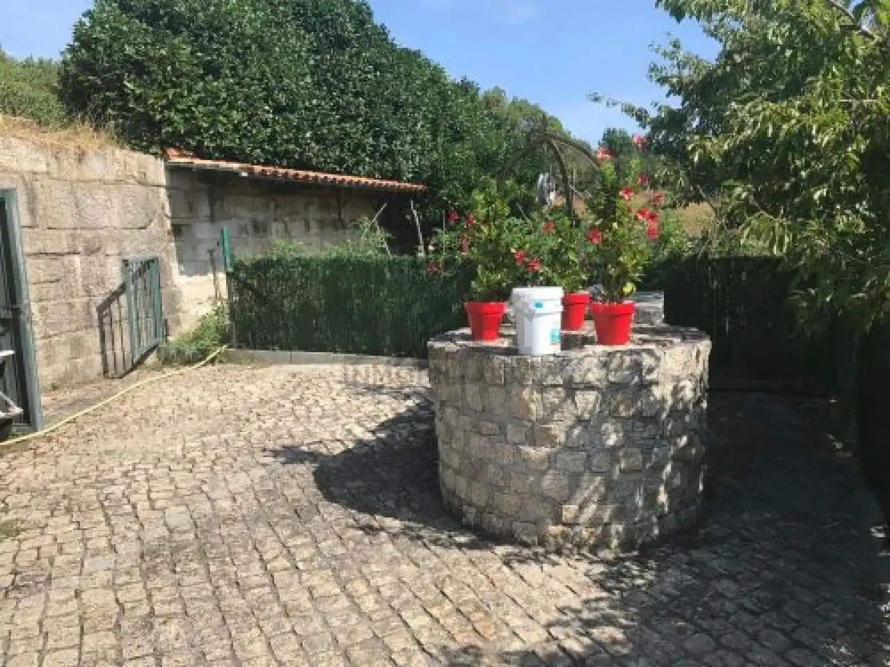 Houses for sale in Barrocanes